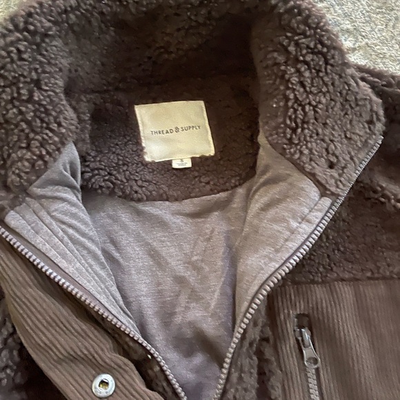 Thread & Supply Oversized Fleece Jacket - Picture 8 of 10